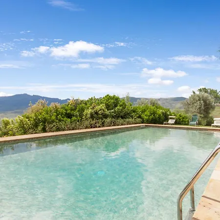 Olmo With Private Pool - Happy Villa